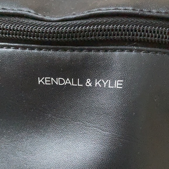 Kendall & Kylie Black Vegan Leather Waist Bag - Picture 2 of 5